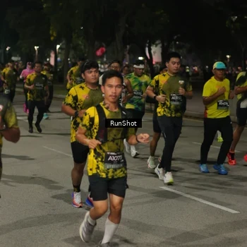 Runner Photo 7062494