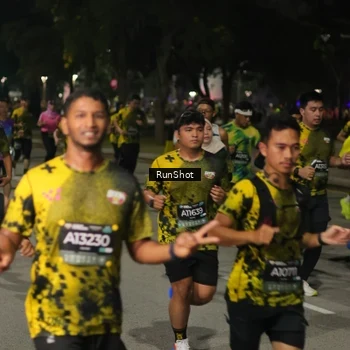 Runner Photo 7062500