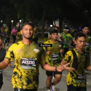 Runner Photo 7062504