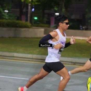 Runner Photo 7062508