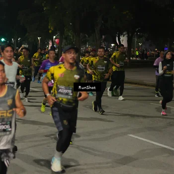 Runner Photo 7062509