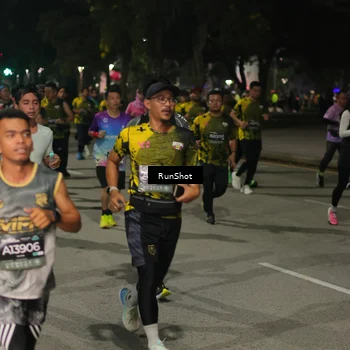 Runner Photo 7062513