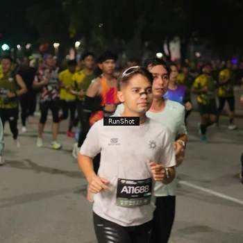 Runner Photo 7062525