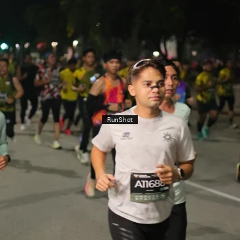 Runner Photo 7062528