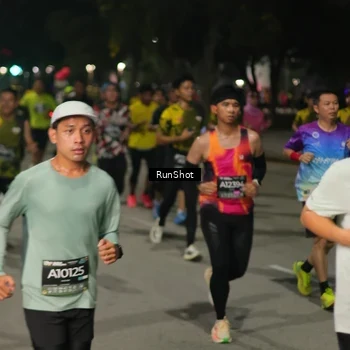 Runner Photo 7062537