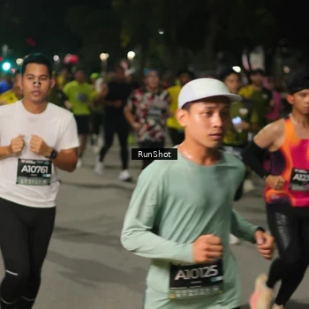 Runner Photo 7062538
