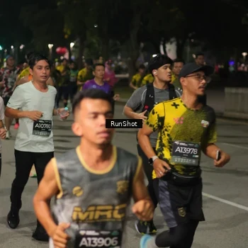 Runner Photo 7062539