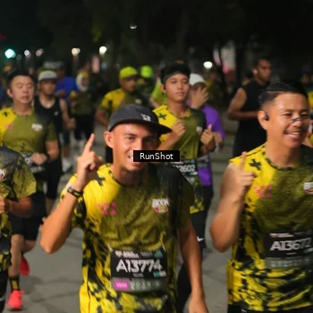 Runner Photo 7062549