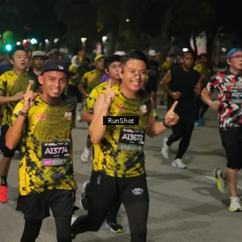 Runner Photo 7062554
