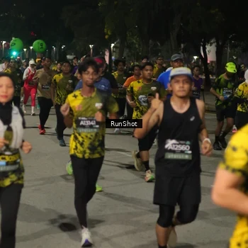 Runner Photo 7062565