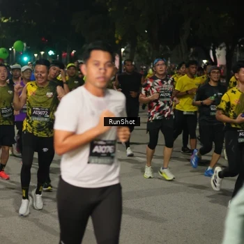 Runner Photo 7062589
