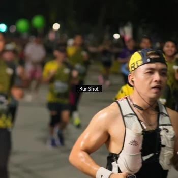 Runner Photo 7062594