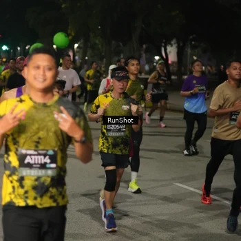 Runner Photo 7062599