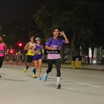 Runner Photo 7062600