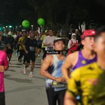 Runner Photo 7062603