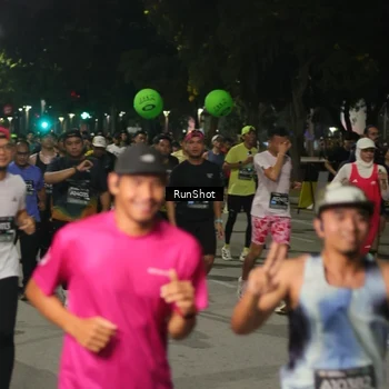 Runner Photo 7062609