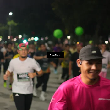 Runner Photo 7062612