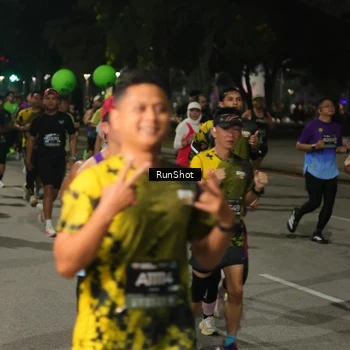 Runner Photo 7062625