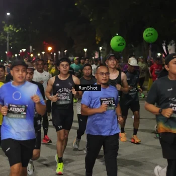 Runner Photo 7062628