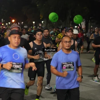 Runner Photo 7062629
