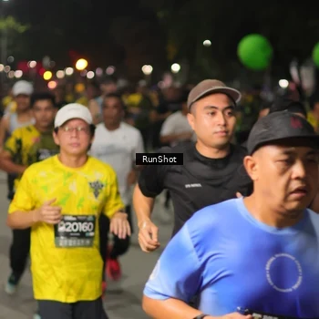 Runner Photo 7062647