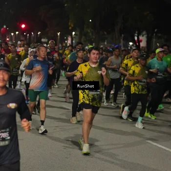 Runner Photo 7062653