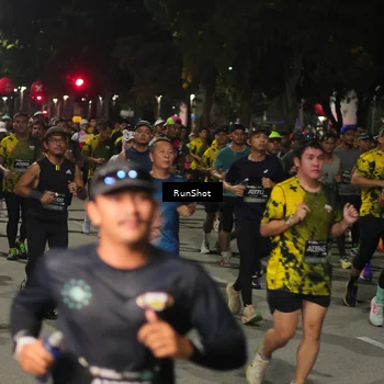 Runner Photo 7062659