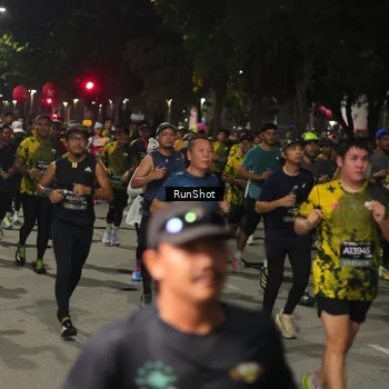 Runner Photo 7062663