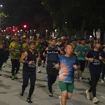Runner Photo 7062665