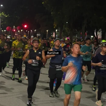 Runner Photo 7062666