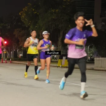 Runner Photo 7062671