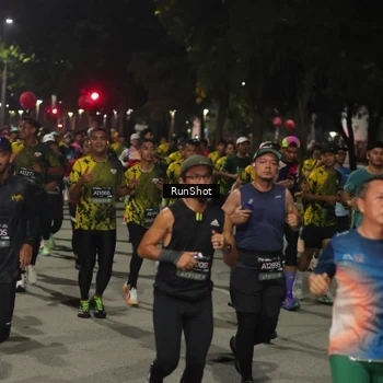 Runner Photo 7062679