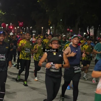 Runner Photo 7062680
