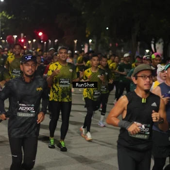 Runner Photo 7062684