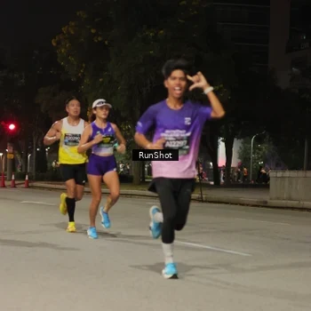 Runner Photo 7062686