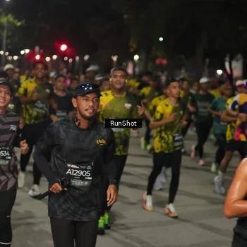 Runner Photo 7062689