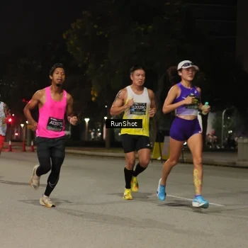 Runner Photo 7062750