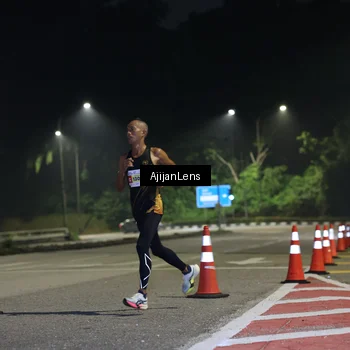 Runner Photo 7062759