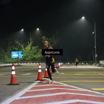 Runner Photo 7062773