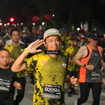Runner Photo 7062823