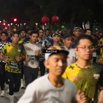 Runner Photo 7062843