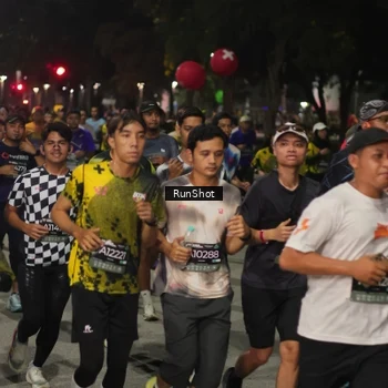 Runner Photo 7062844