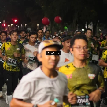 Runner Photo 7062845
