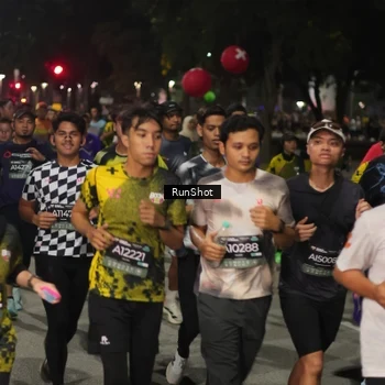 Runner Photo 7062854