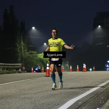 Runner Photo 7062875