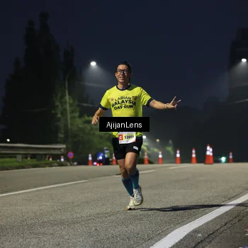 Runner Photo 7062885