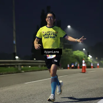 Runner Photo 7062886