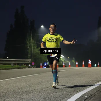 Runner Photo 7062887