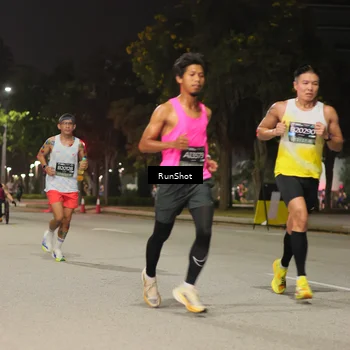 Runner Photo 7062894