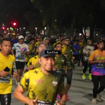 Runner Photo 7062937